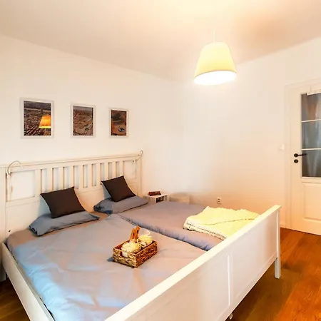 Apartamento Quiet In New Center, Nivy *